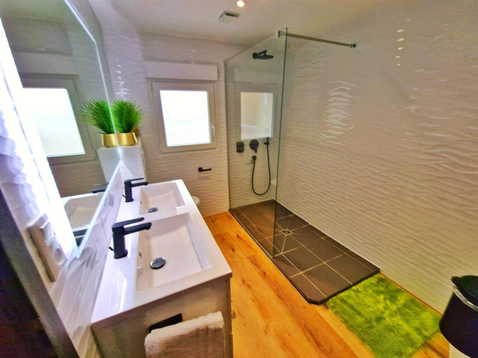 Relax Spa-4 Pers-Jacuzzi-Parking-Jardin-Clim-Colmar Muntzenheim エクステリア 写真